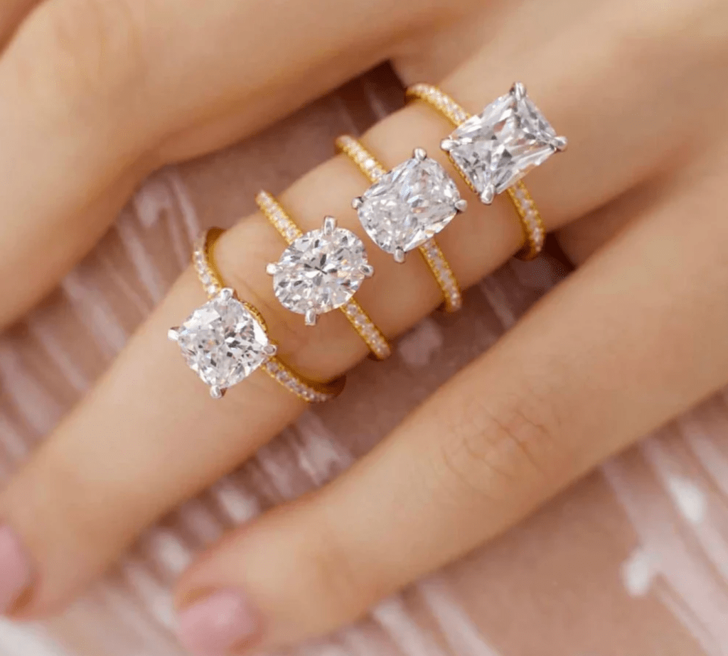 UK Engagement Ring FAQ Guide: Expert Answers for&nbsp;2026